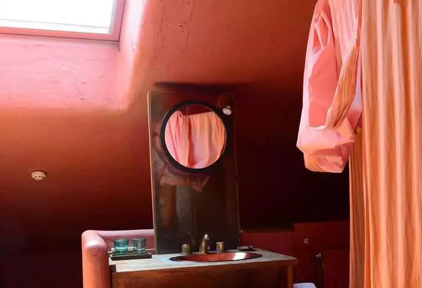 Hotelli Alma De Romero