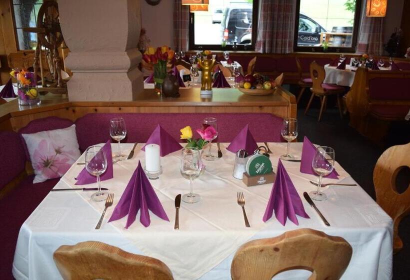 Отель Christoffel