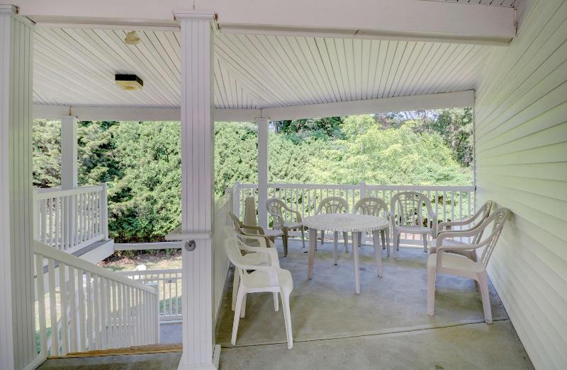 فندق Hamilton Village Inn