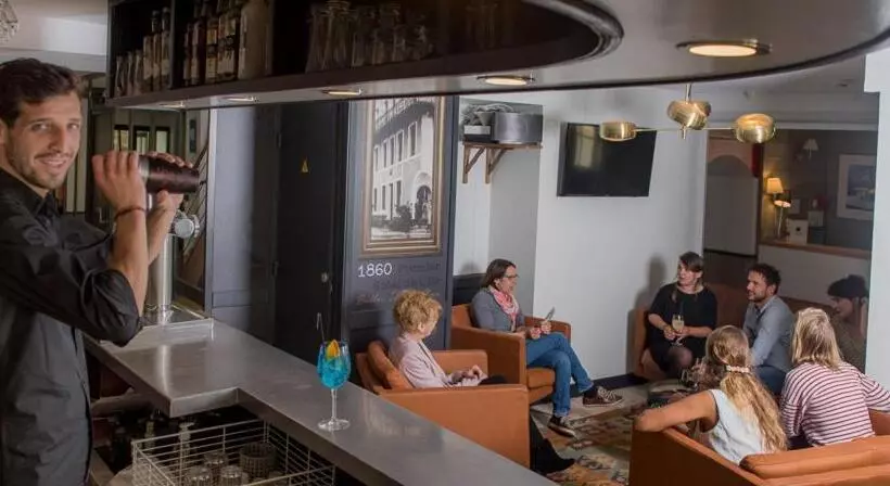 Hotel Hôtel Restaurant Corto Maltese