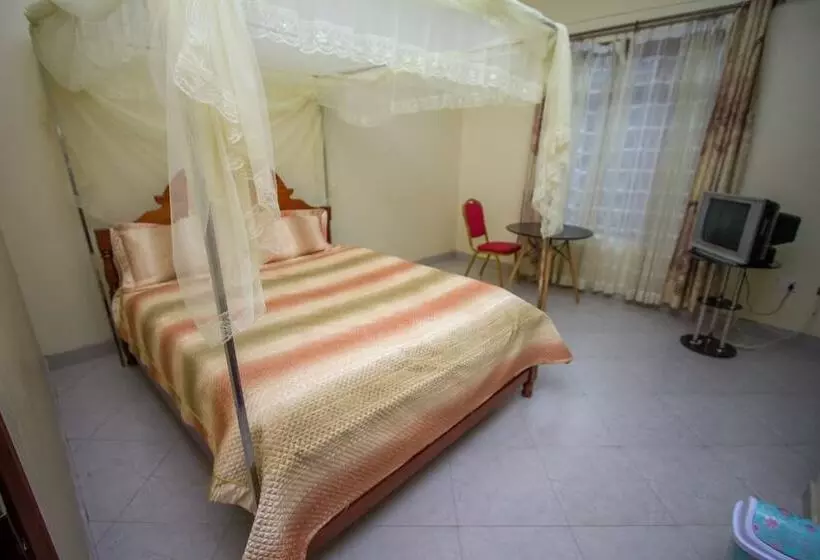 هتل Ntungamo Resort