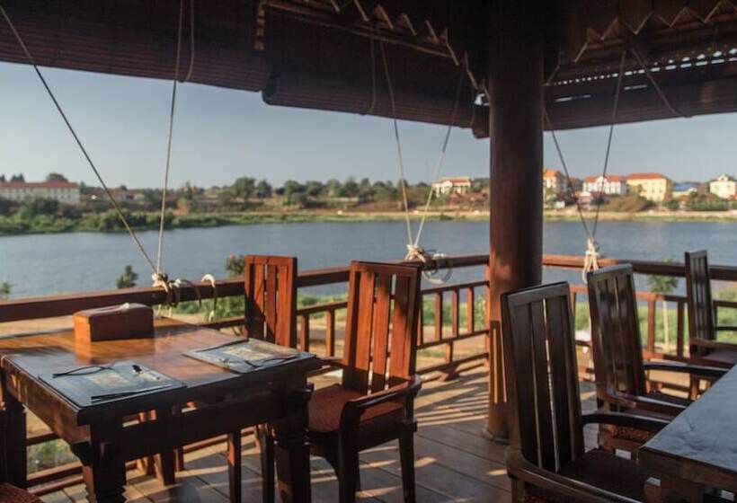 酒店 Terres Rouges Lodge