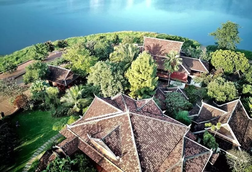 ホテル Terres Rouges Lodge