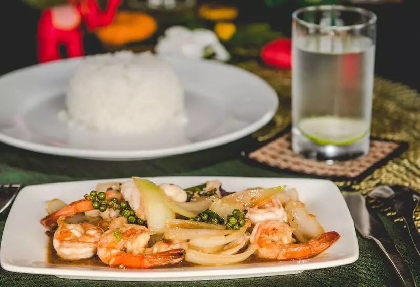 ホテル Terres Rouges Lodge