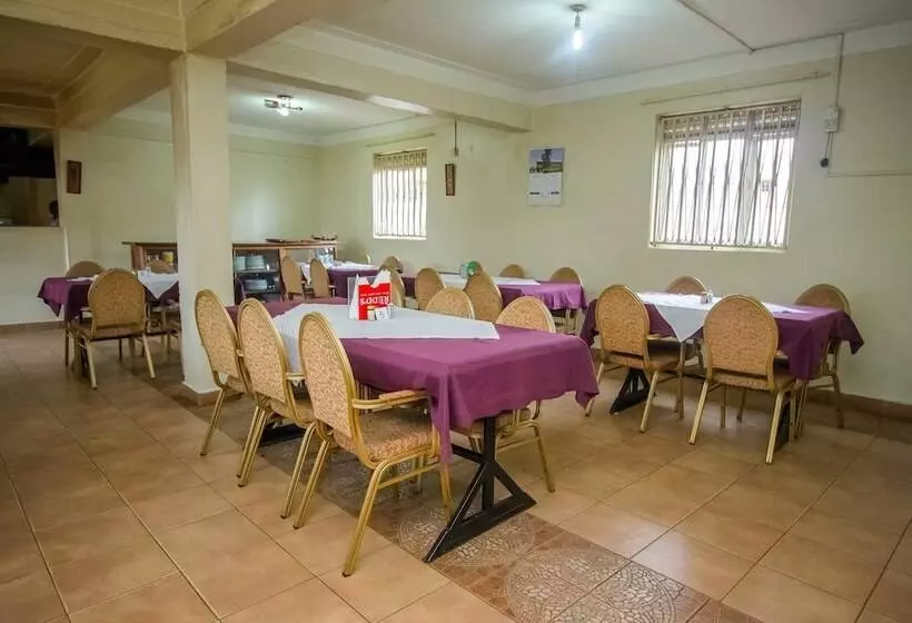 هتل Town Lodge Tororo