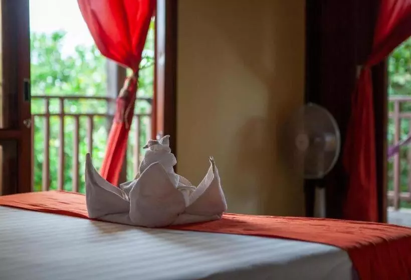 Ratanakiri Paradise Hotel & Restaurant