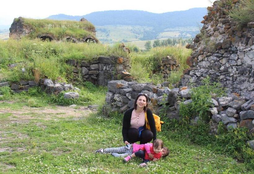 Ruzanna's Bed & Breakfast