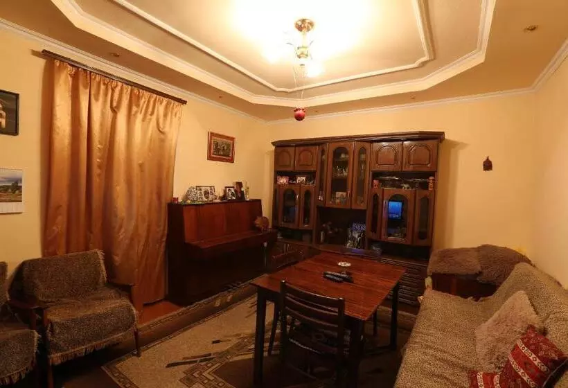 Ruzanna's Bed & Breakfast