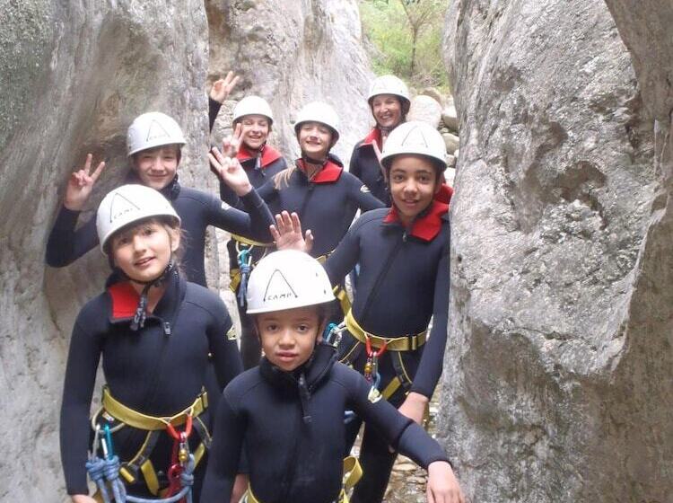 Tantaka Albergue Los Meleses