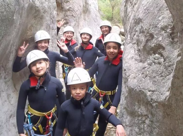 Tantaka   Albergue Los Meleses