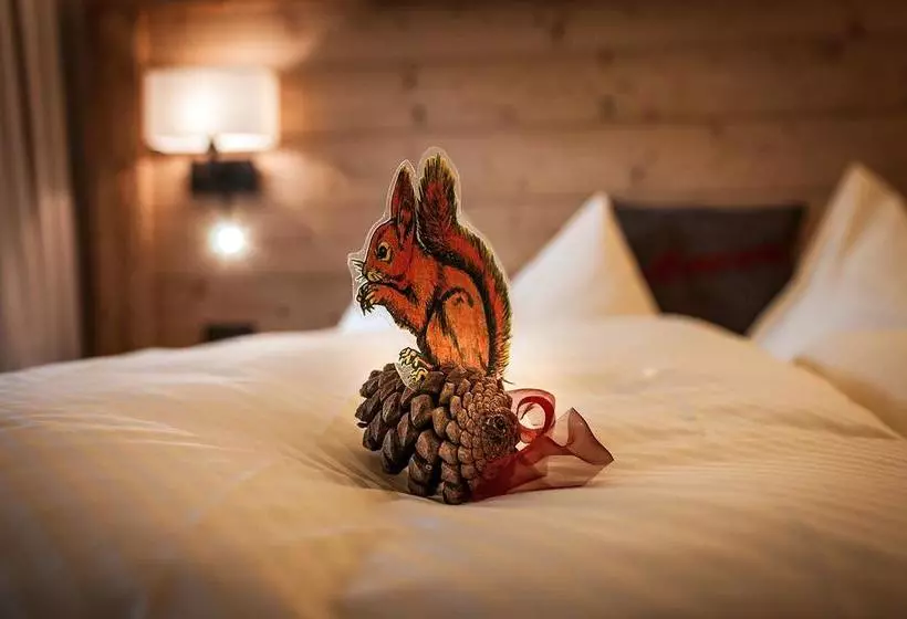 ホテル Alpinarosa