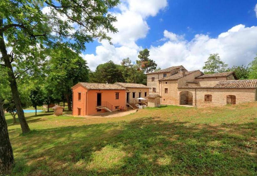 Отель Borgo Dei Pini