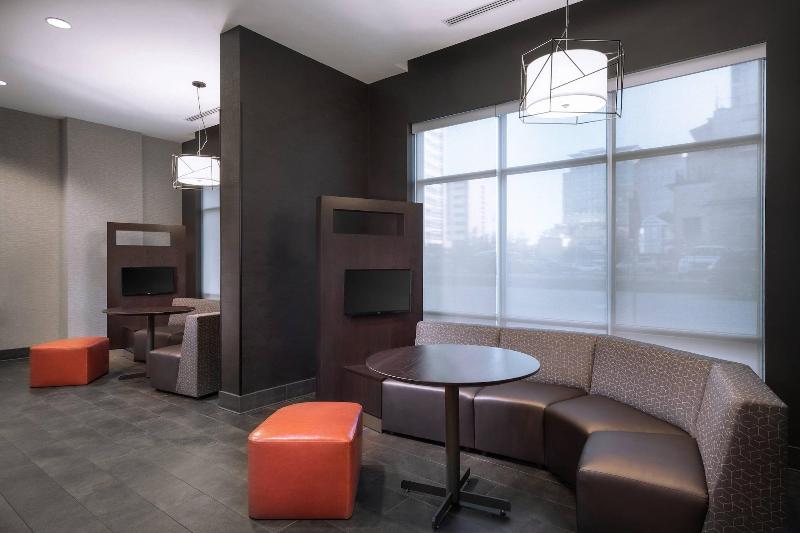 בית מלון כפרי Courtyard By Marriott Baton Rouge Downtown