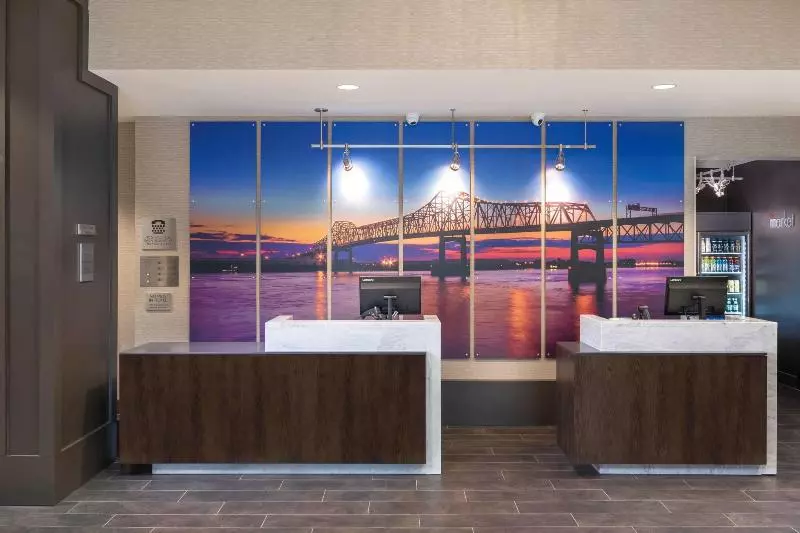 هتل Courtyard By Marriott Baton Rouge Downtown