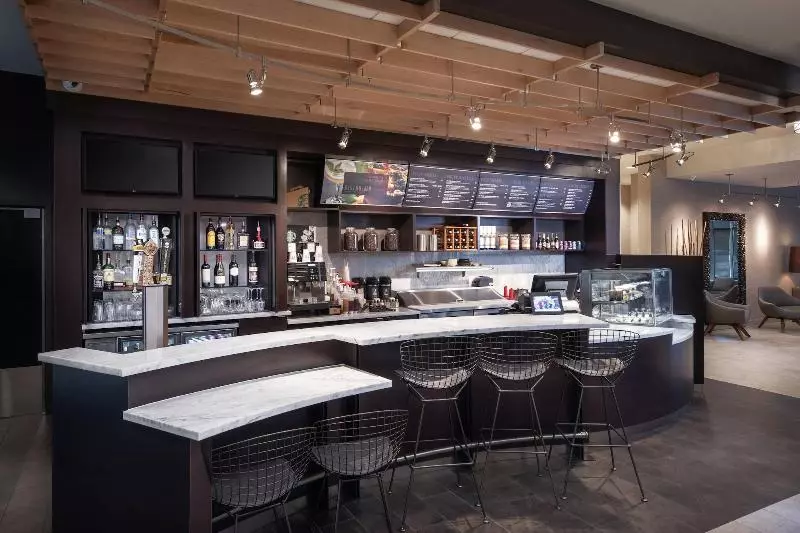 هتل Courtyard By Marriott Baton Rouge Downtown