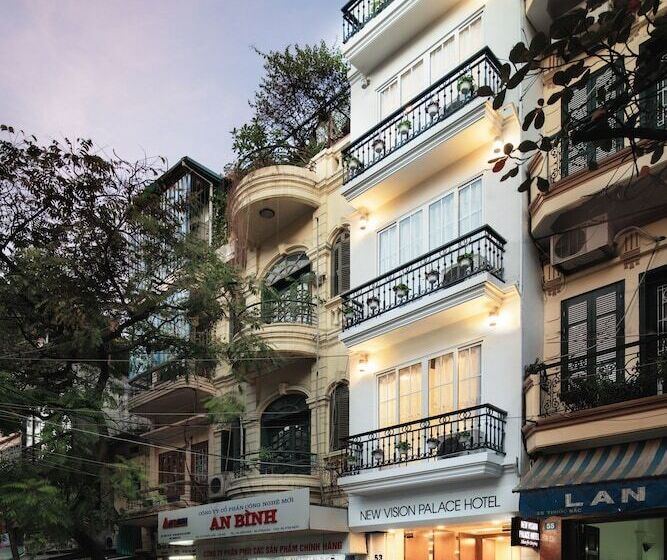 هتل Dream Central