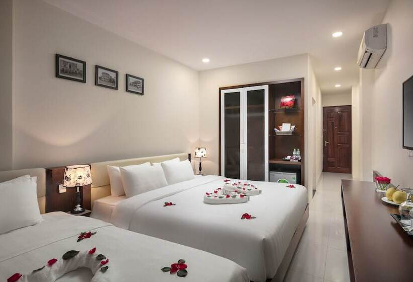 هتل Dream Central