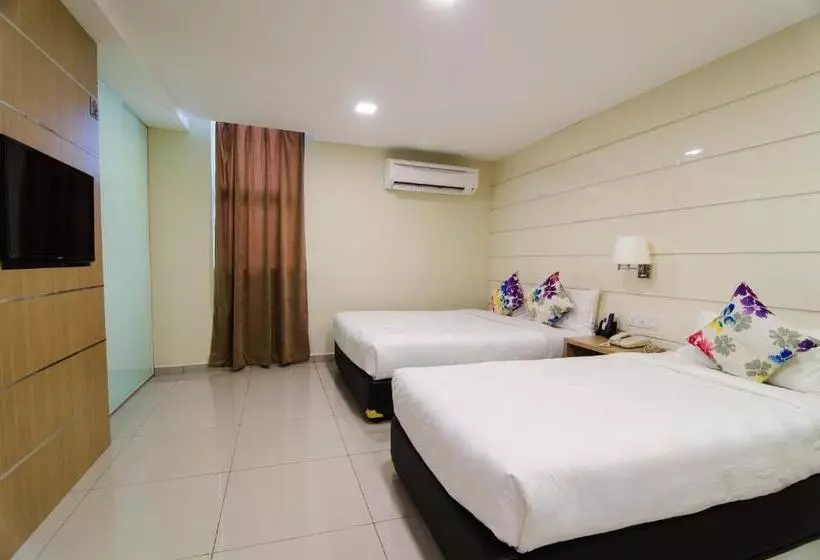 Mornington Hotel Sitiawan