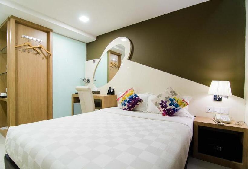 Mornington Hotel Sitiawan