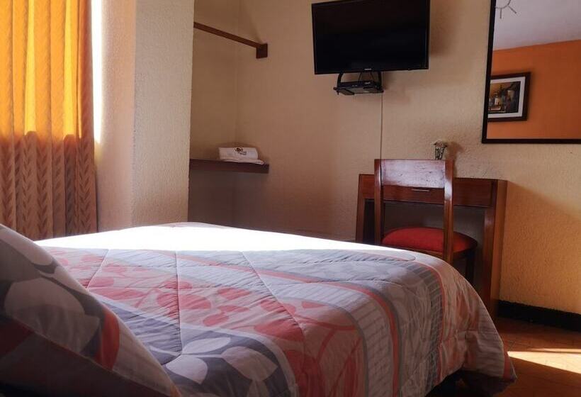 בית מלון כפרי Rincon De La Alameda