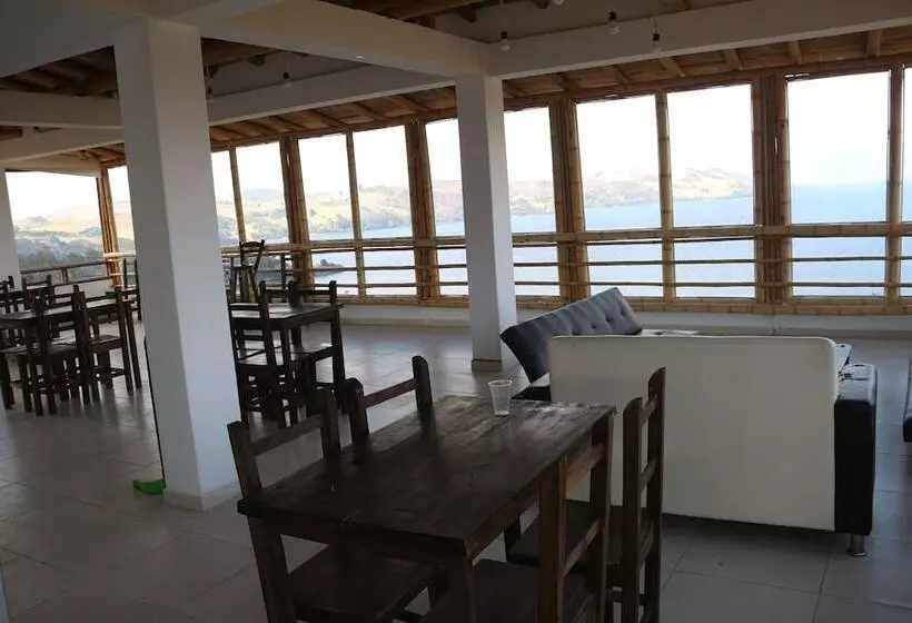 Hotelli Eliseo Playa Blanca Lago De Tota