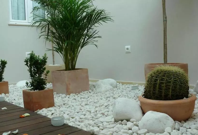 Hostal Albero by eme hoteles