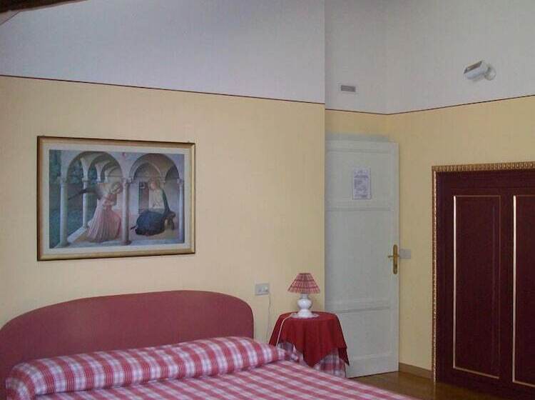 בית מלון כפרי Alpino