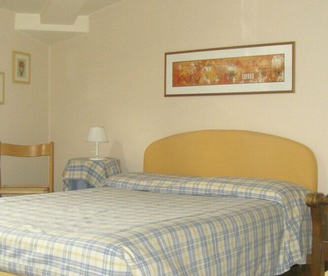 בית מלון כפרי Alpino