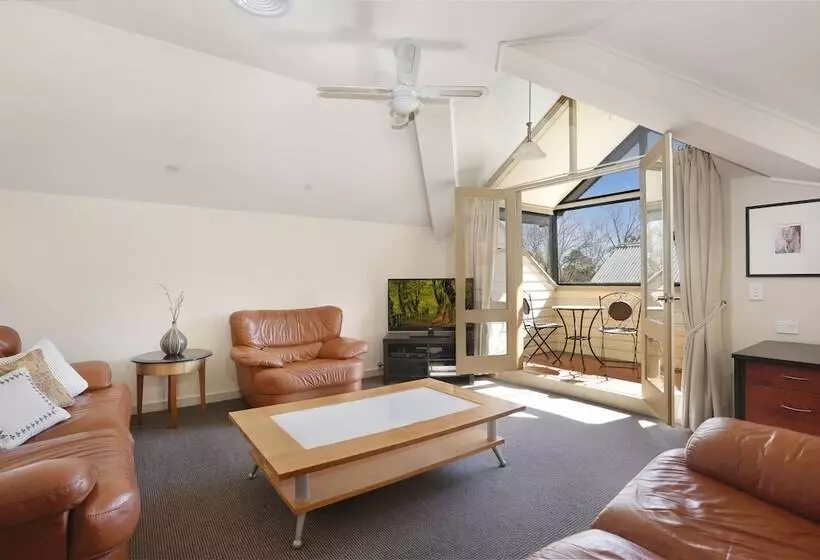 ホテル Briars Country Lodge