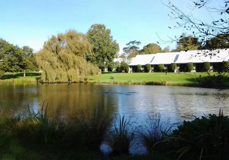 ホテル Briars Country Lodge