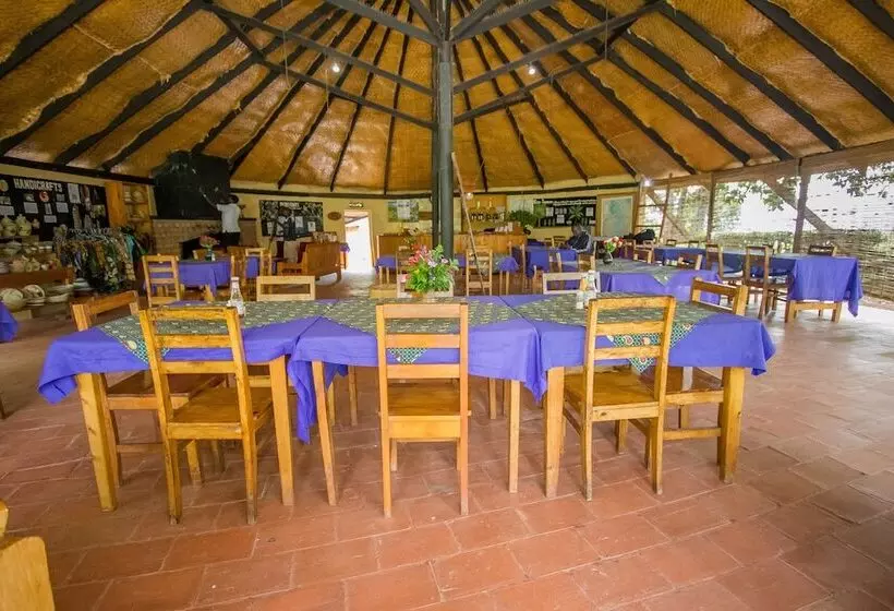 هتل Bushara Island Camp