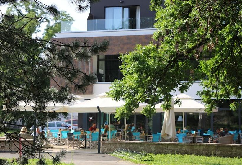 בית מלון כפרי Castellum