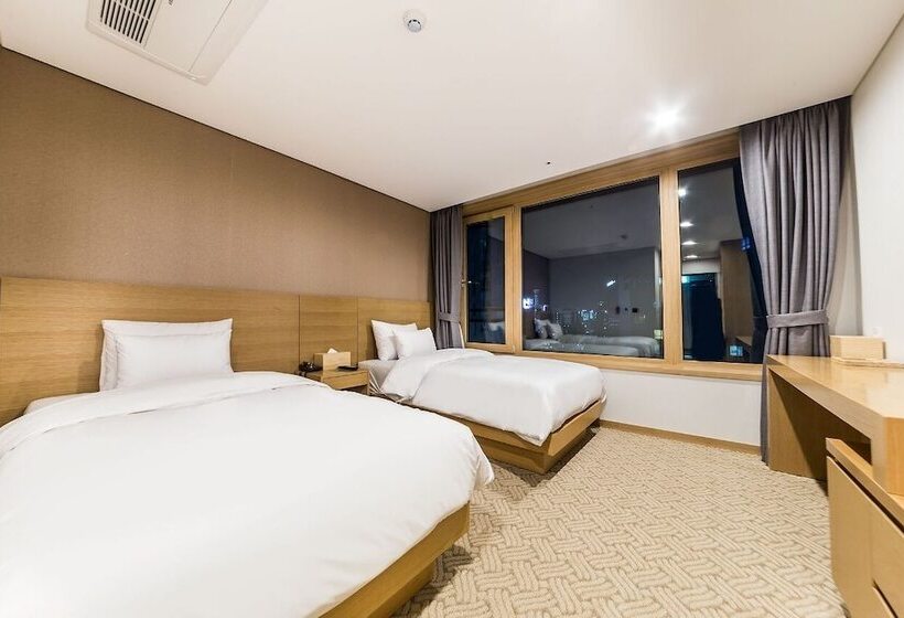 فندق Jongno Lumia Tourist