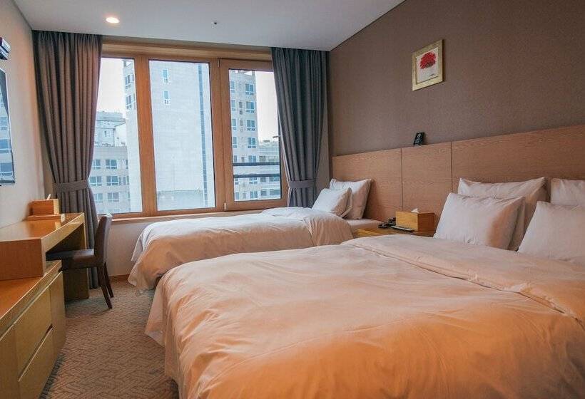 فندق Jongno Lumia Tourist