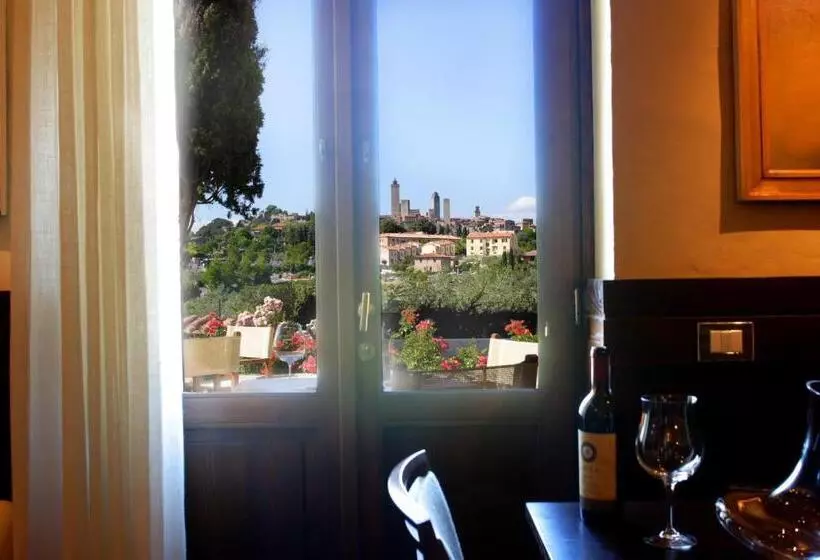 Hotelli Locanda Viani