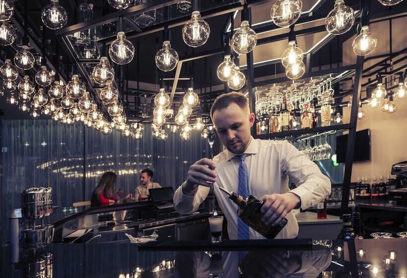 בית מלון כפרי Mercure Saransk Center