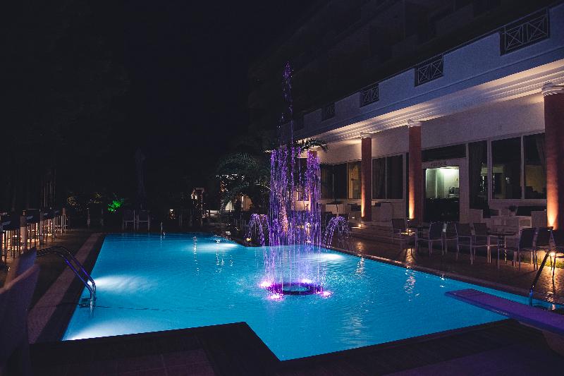 בית מלון כפרי Philippos Livadeia