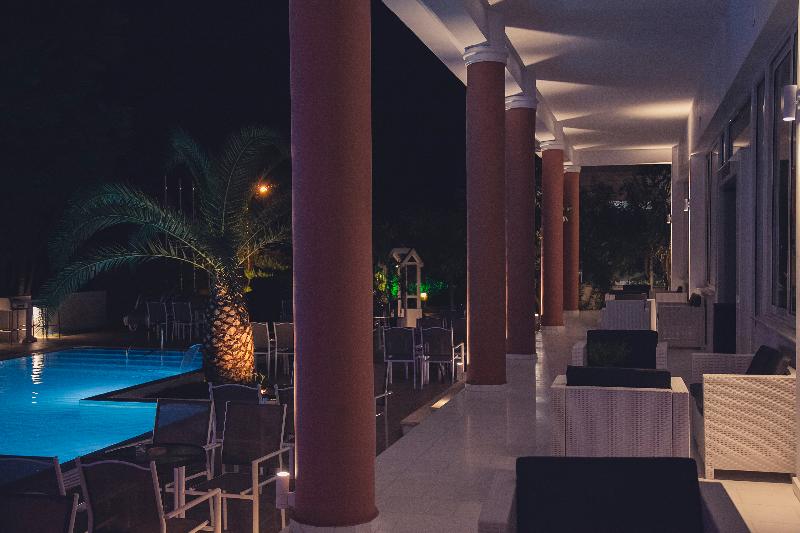 בית מלון כפרי Philippos Livadeia