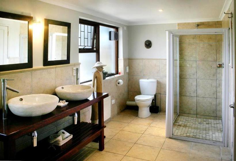 호텔 Thatchwood Country Lodge