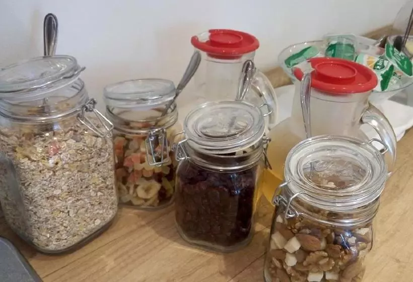 Hotelli Villa Junona