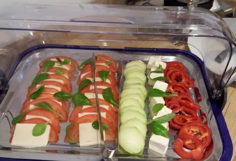 Hotelli Villa Junona