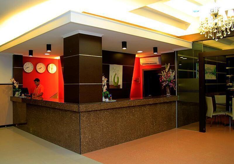 호텔 Zahra Syariah