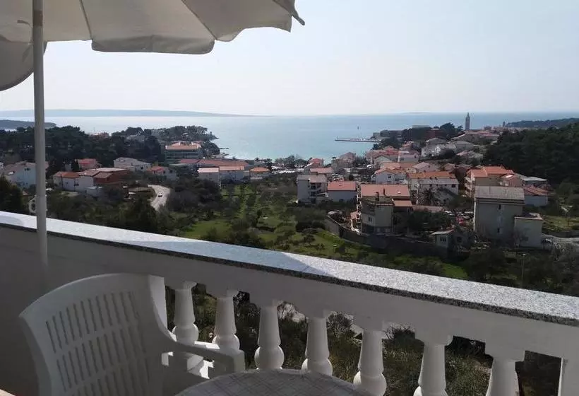 ペンション Guest House Lucija