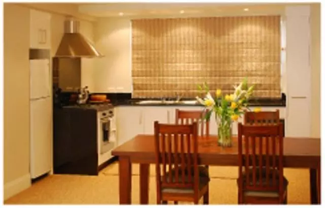 Hotelli 404 On Trafalgar