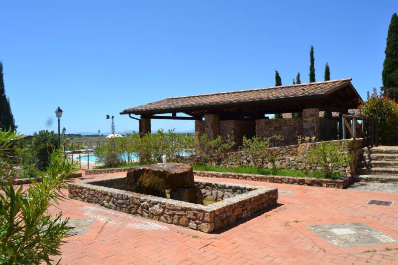 هتل Antico Borgo Casalappi