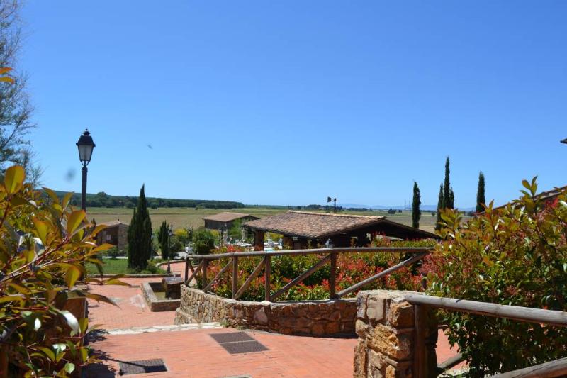 هتل Antico Borgo Casalappi