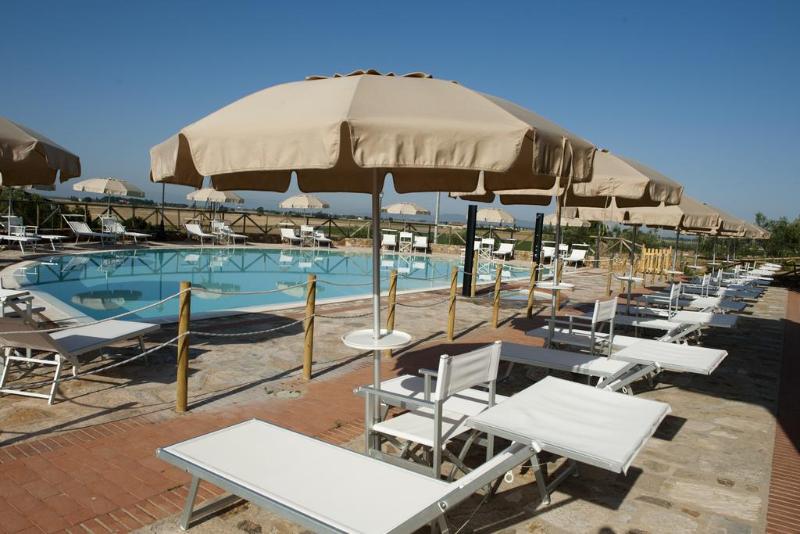 هتل Antico Borgo Casalappi