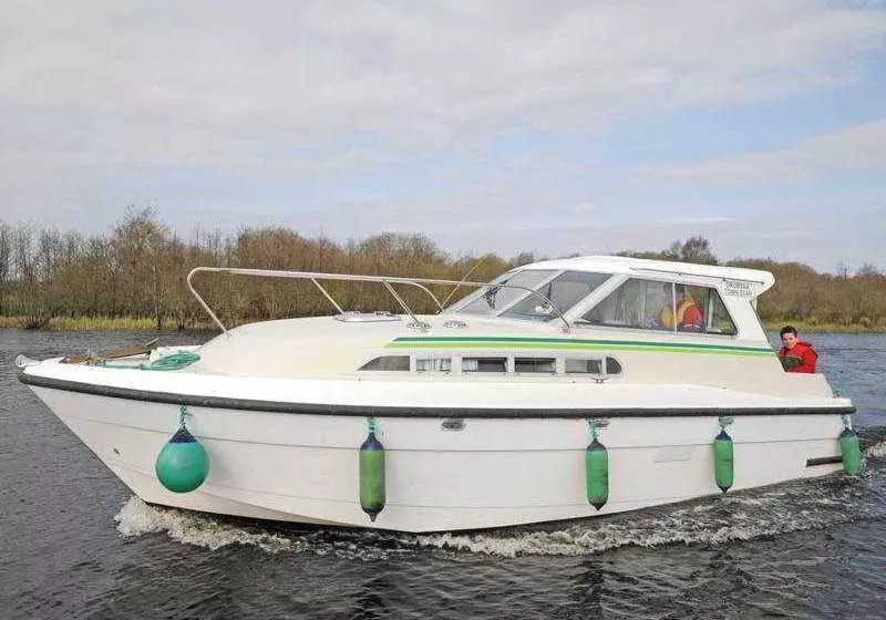 هتل Emerald Star Portumna