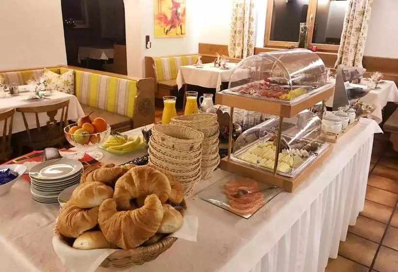 هتل Pension Haus In Der Sonne