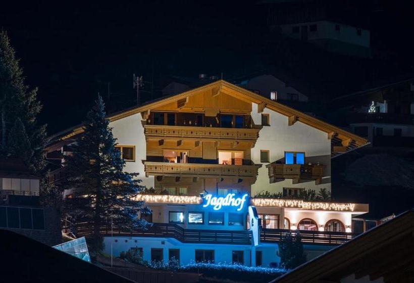 ホテル Jagdhof Pure Mountain Appartements